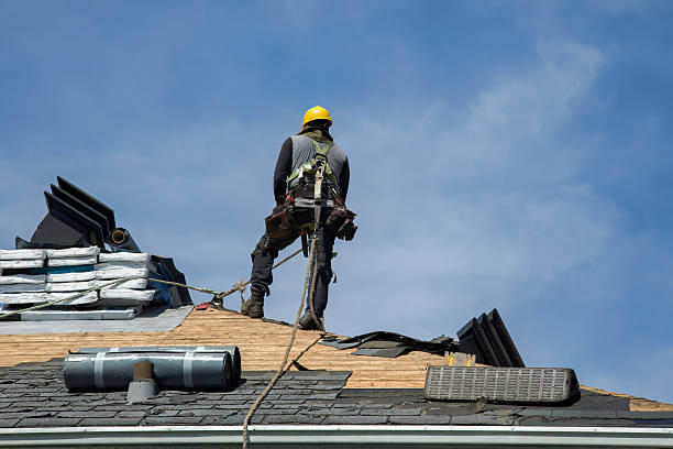 Professional Gutter Installation technician working in Andover, IL